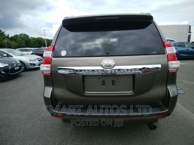 Toyota Land Cruiser Prado 2016 Brown - thumbnail 18