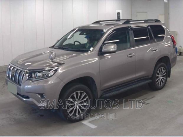Toyota Land Cruiser Prado 2018 Brown - thumbnail 2
