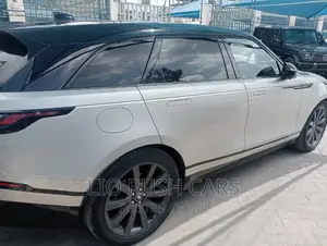 Land Rover Range Rover Velar 2017 Silver