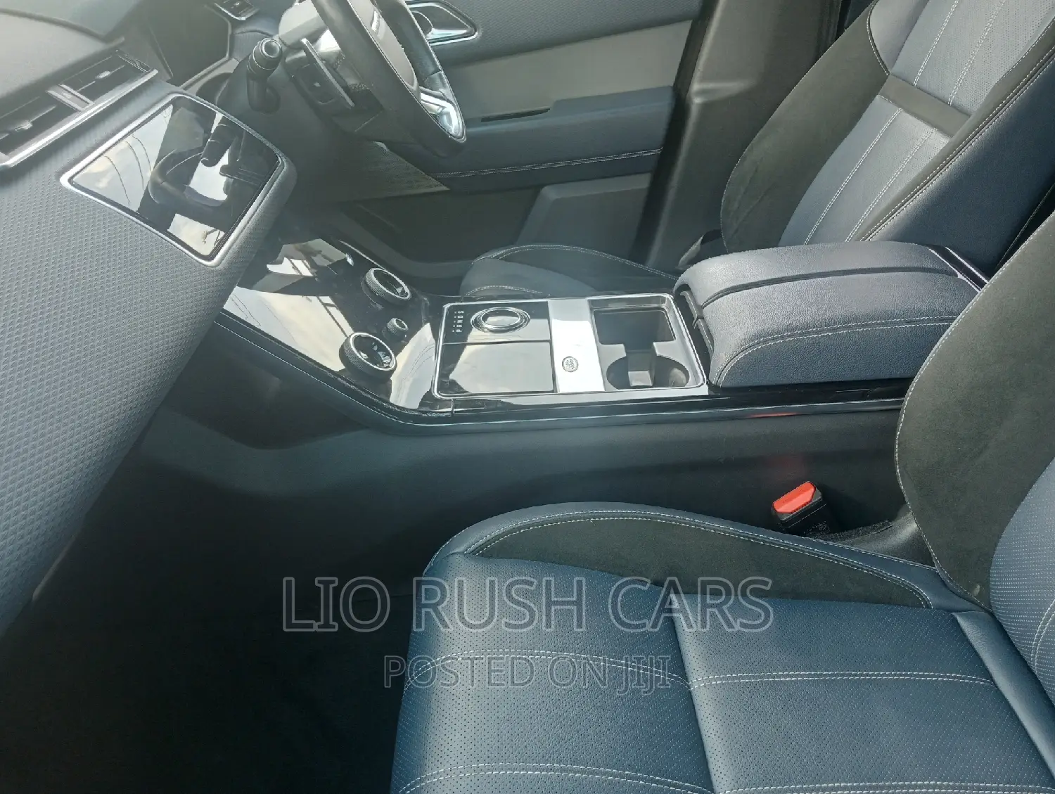 Land Rover Range Rover Velar 2017 Silver