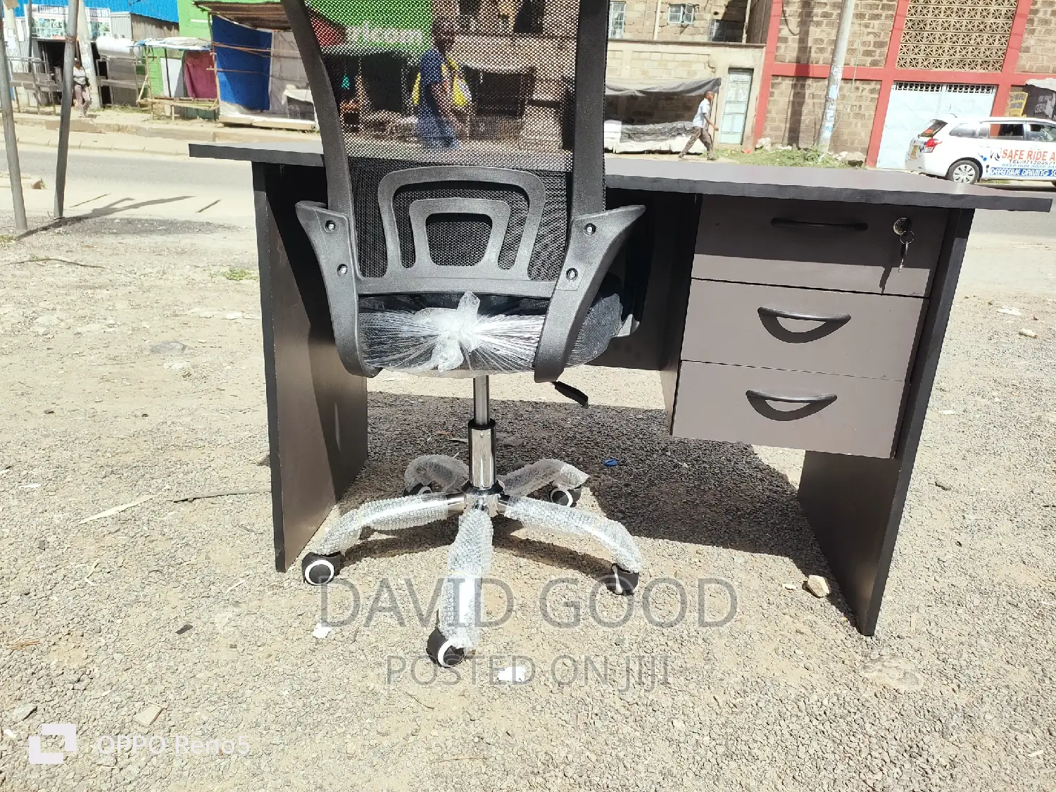 Office Table and Chairs Office Chair Office Chair Office