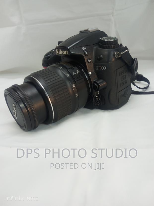 Nikon D7000 DSLR - thumbnail 3