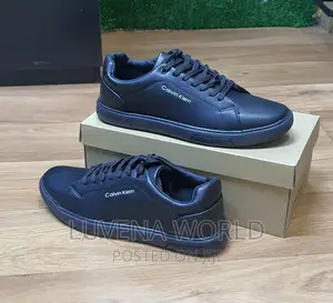 Calvin Klein Sneakers