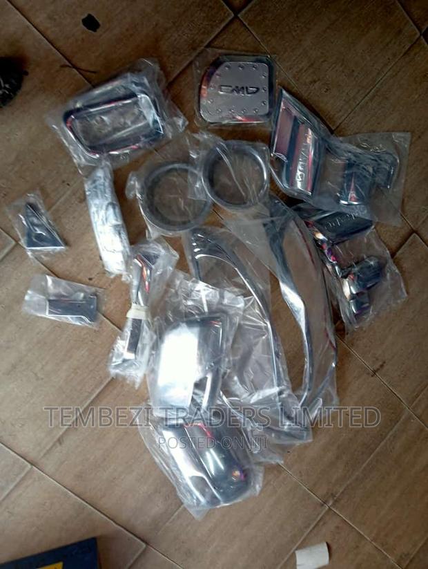 Prado Fj 150 Complete Chrome Kit/Tear Drop - main view