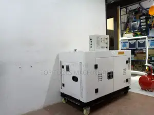 Maybach 25kva Three Phase Water Cool Diesel Silent Generator
