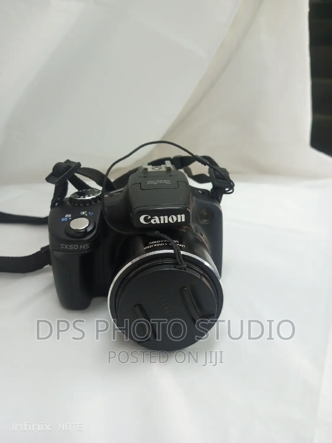 Canon SX50 HS 12.1MP Digital Camera