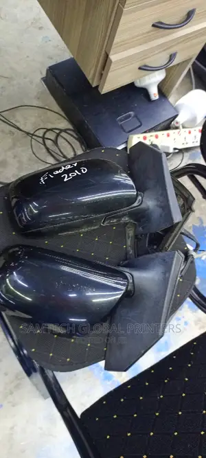 Readily Available Xtrail 2014 Side Mirrors\ • > 