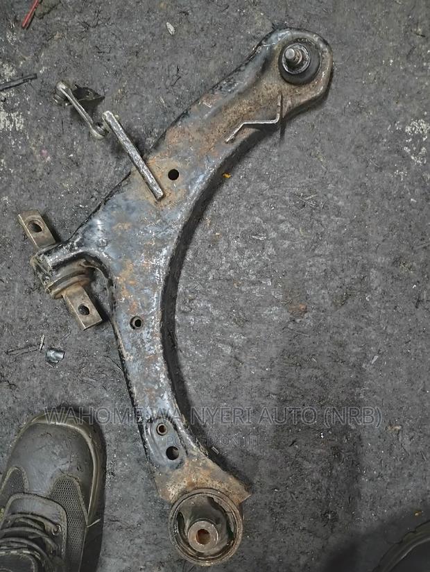 Arm Honda Stepwagon