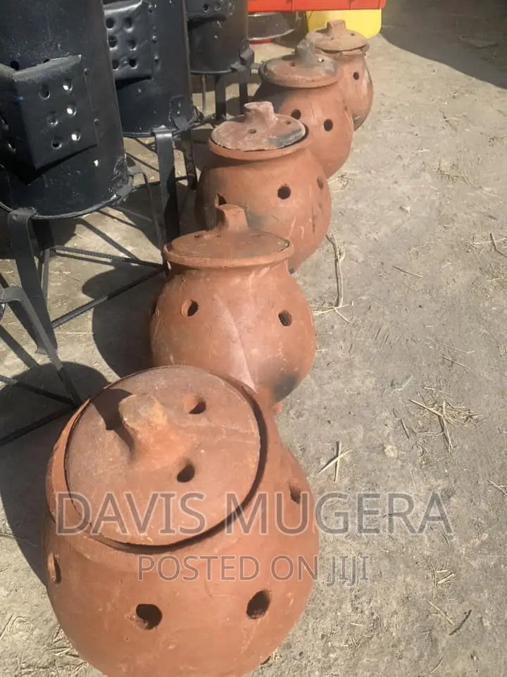 Clay Brooder Pots for Providing Warmth to Chicks Large in Nairobi