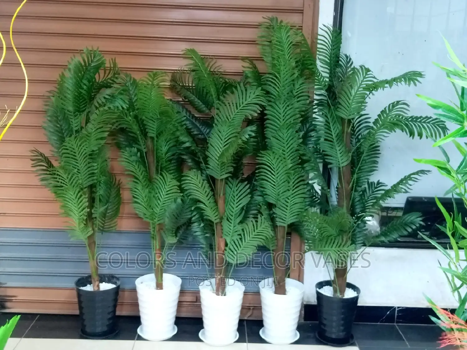 Palm Artificial Trees With Vases