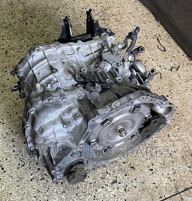 2ZR 1NZ Gearbox 2wd - main view