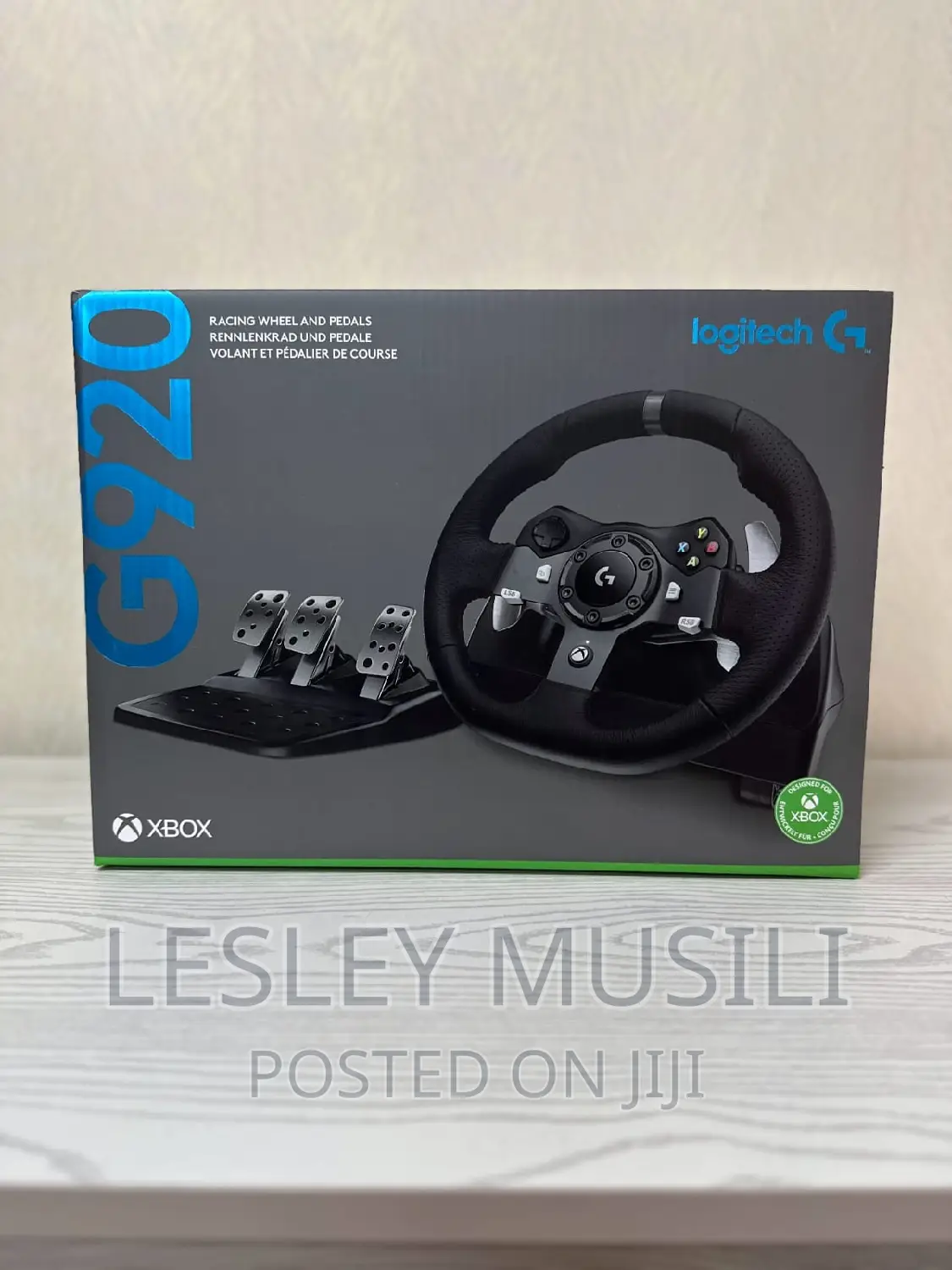 Logitech G920 Driving Force Racing Wheel Ffor Xbox Series