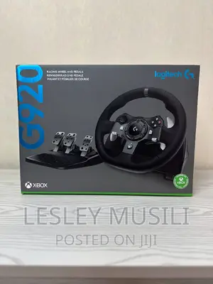 Logitech G920 Driving Force Racing Wheel Ffor Xbox Series
