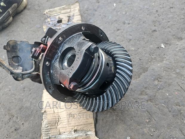 Back Differential Fortuner Newshape - thumbnail 2