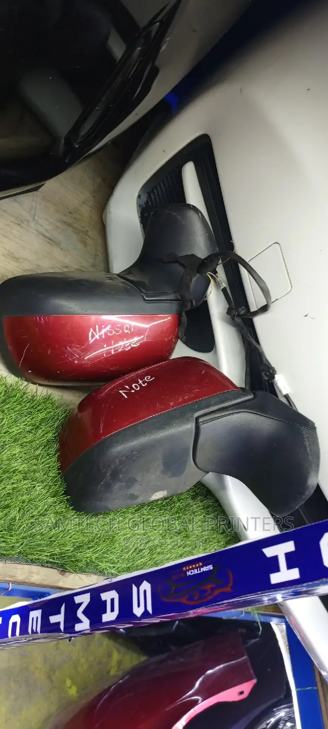 Acquirable Nissan Note Side Mirrors**// 