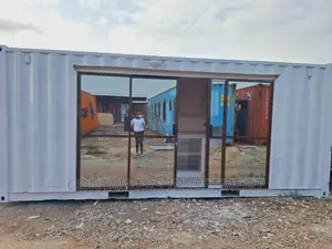 20ft Container Pharmacy Unit