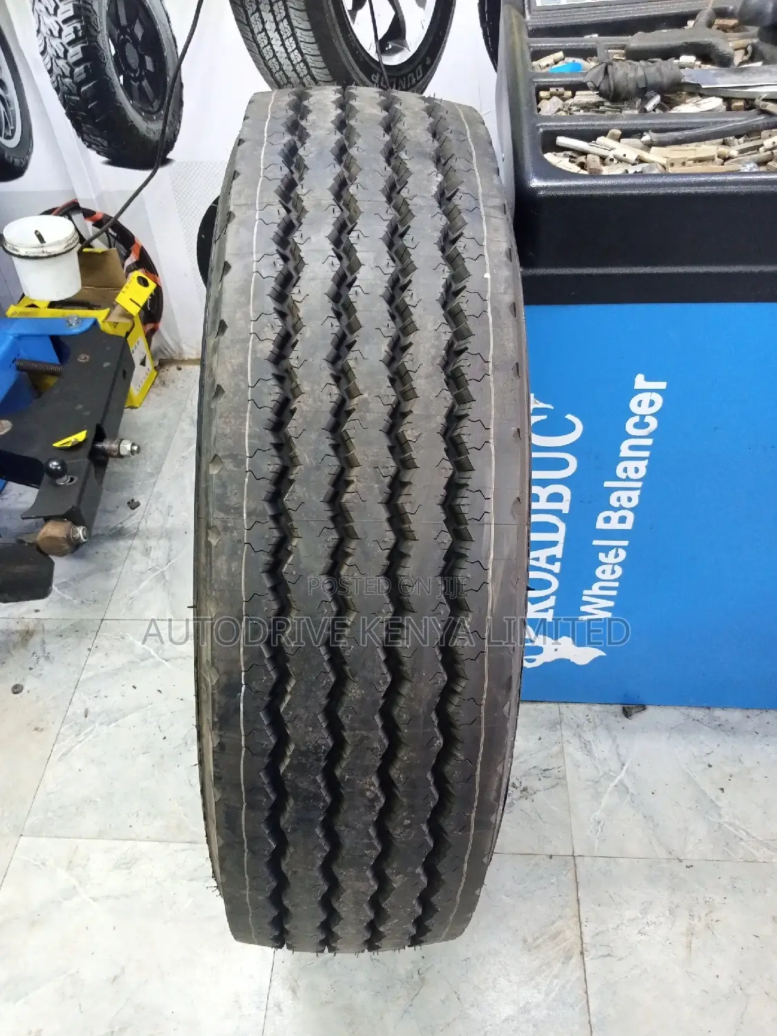 255/70r22.5 Michelin Tyre