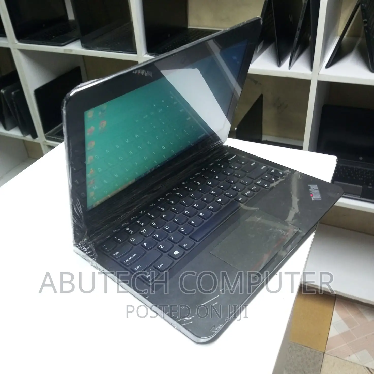 Laptop Lenovo Yoga 11e 4GB Intel Pentium HDD 500GB