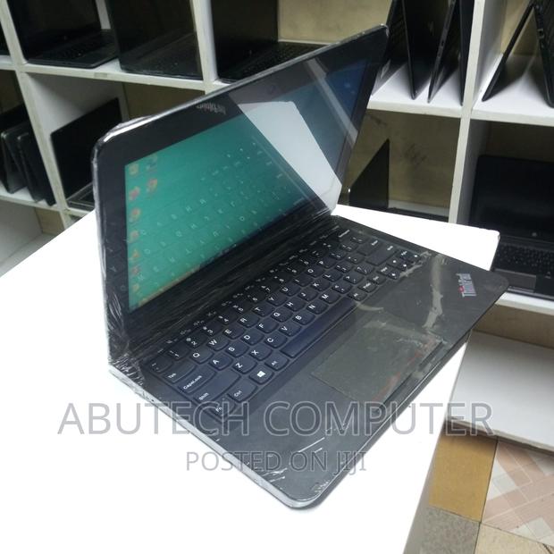 Laptop Lenovo Yoga 11e 4GB Intel Pentium HDD 500GB