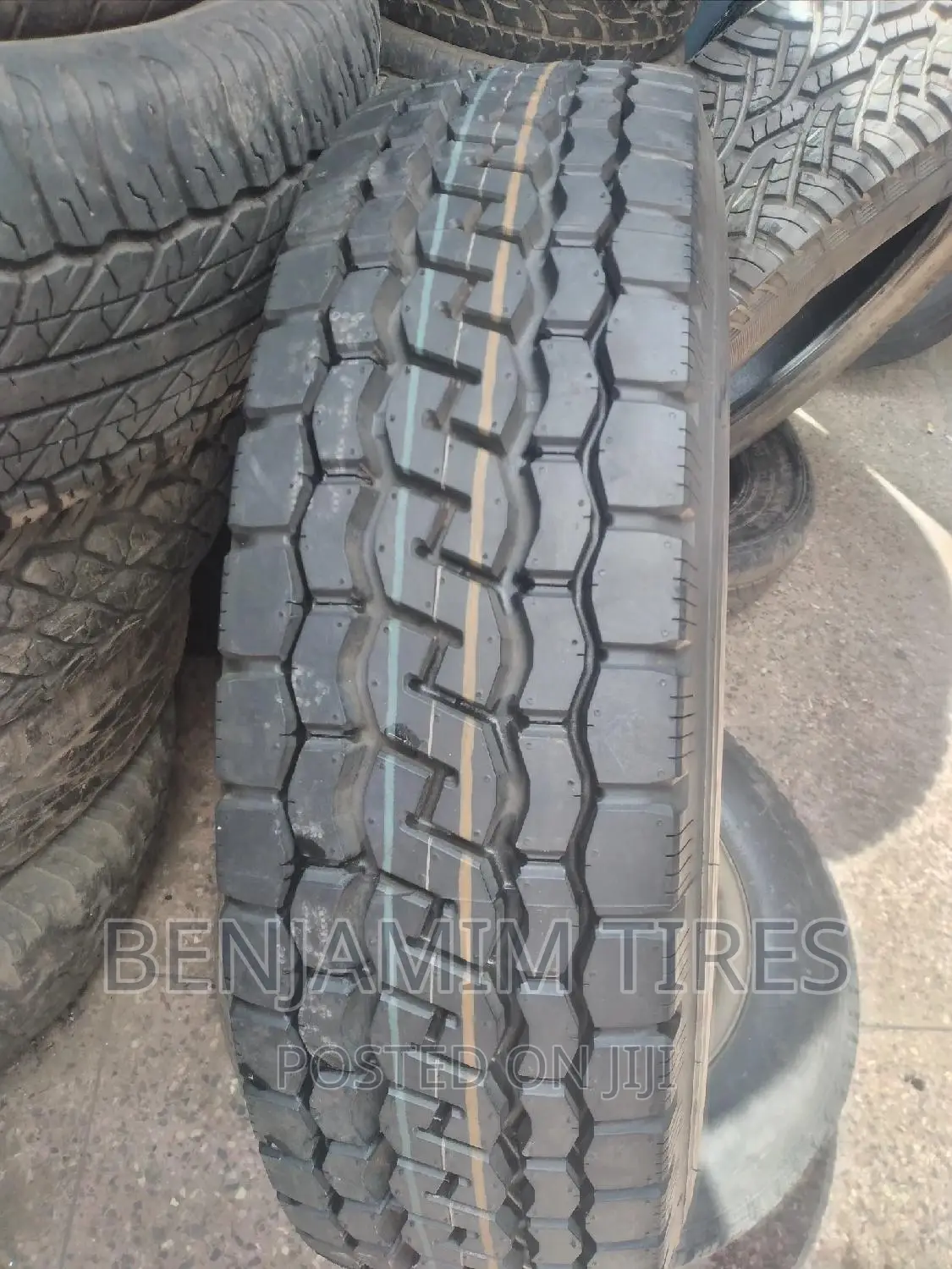 Bridgestone Tires Sizes 225/85r16 Made in Japan.