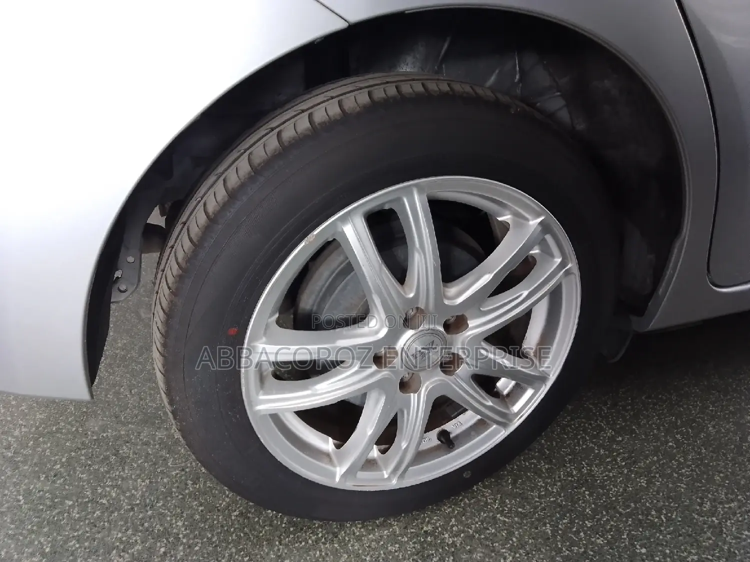 Subaru Trezia 2016 Silver