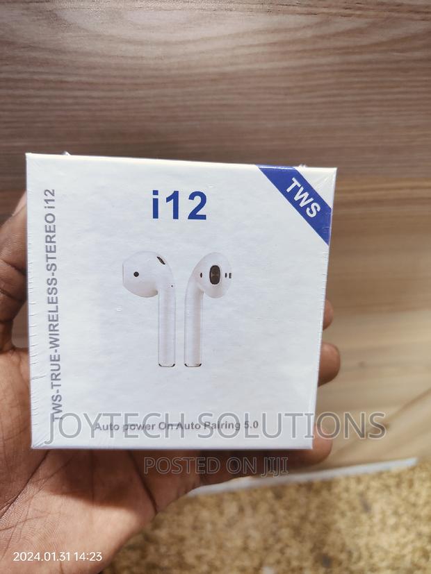 True Wireless I12 Buds - main view