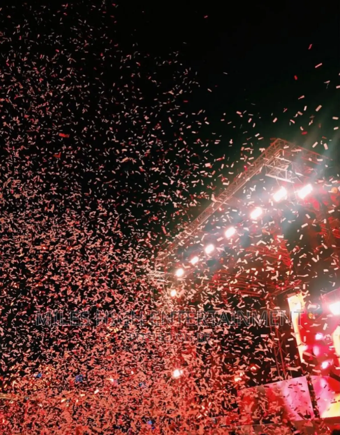 Multicolor Confetti Papers