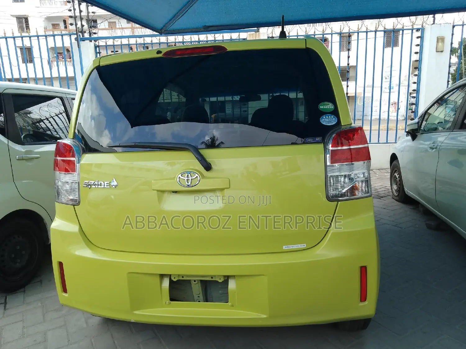 Toyota Spade 2016 Green