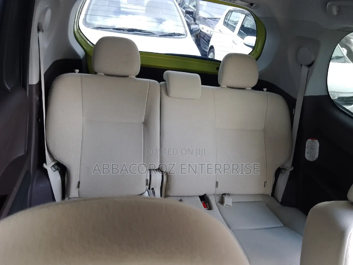 Toyota Spade 2016 Green