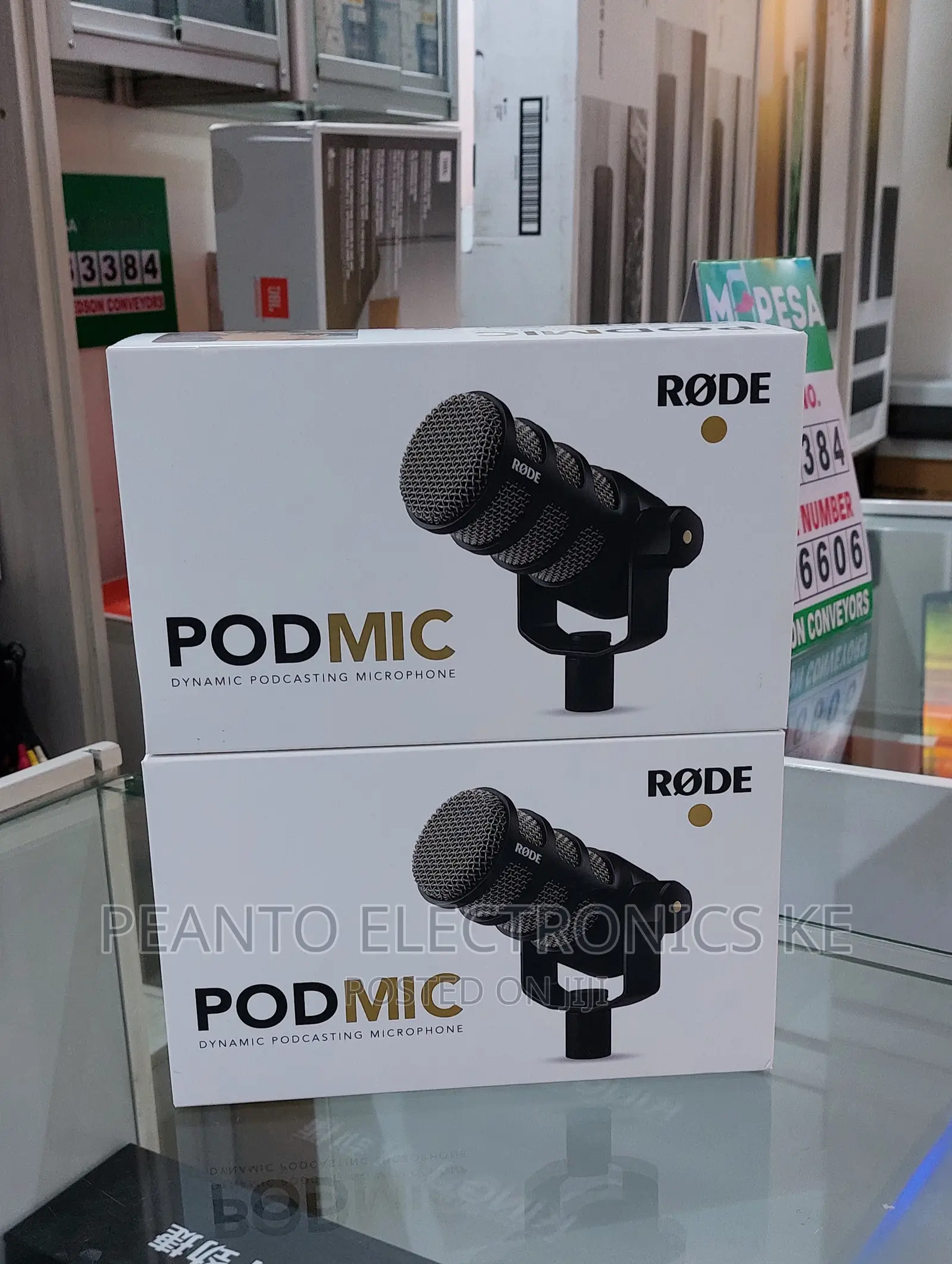 Rode Podmic Dynamic Podcasting Microphone