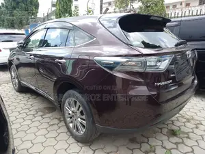 Toyota Harrier 2.0 2017 Purple