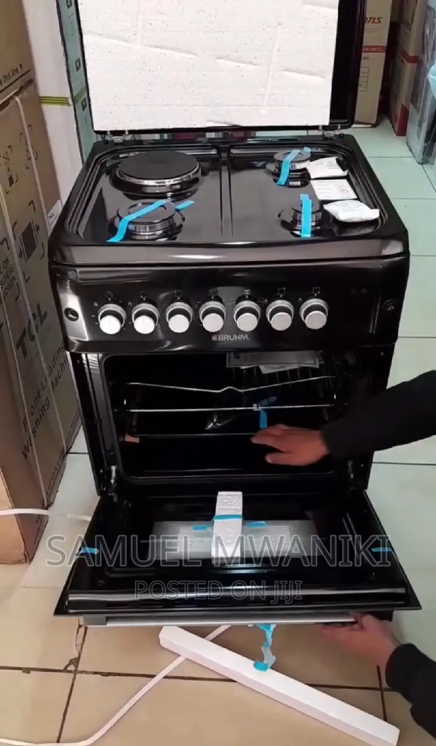 Bruhm Freestanding Cooker 3 Gas + 1 Hot Plate 60 by 60 Black