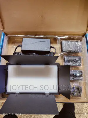 New Improved Pro Led UC 600 Vedio /Photo Studio Light