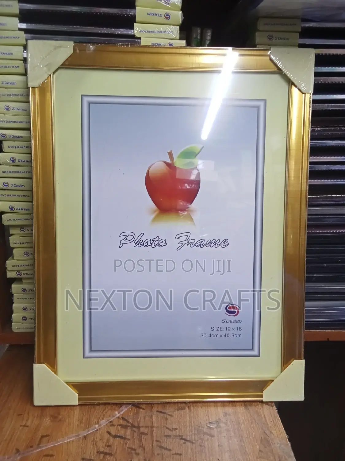 Golden A3 Pictureframe, Photo Frame