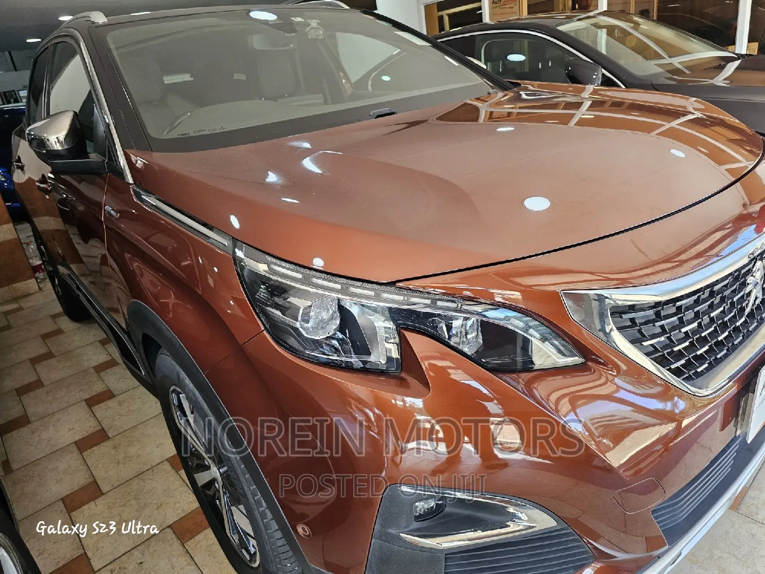 Peugeot 3008 2018 Brown