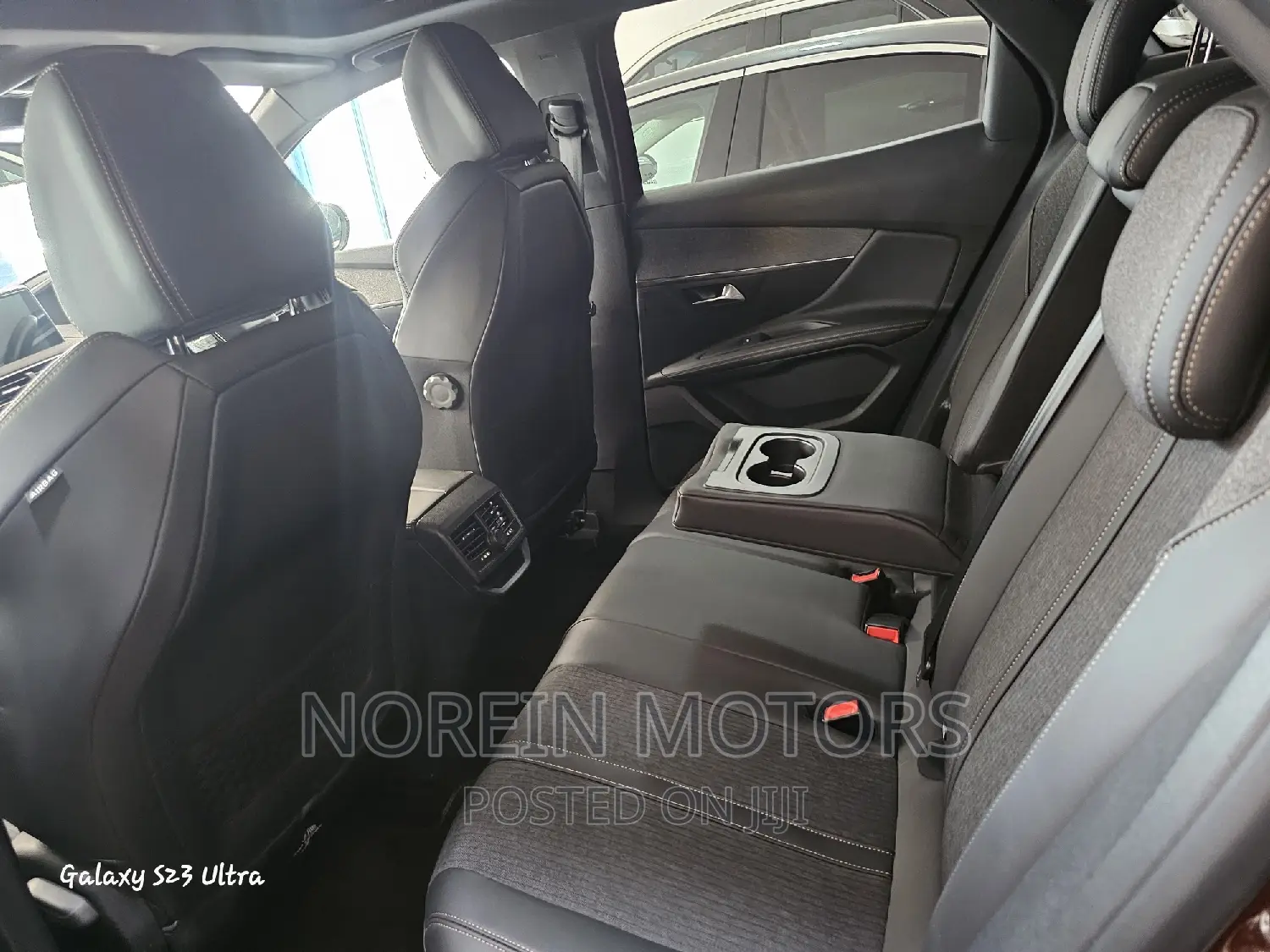 Peugeot 3008 2018 Brown
