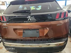 Peugeot 3008 2018 Brown