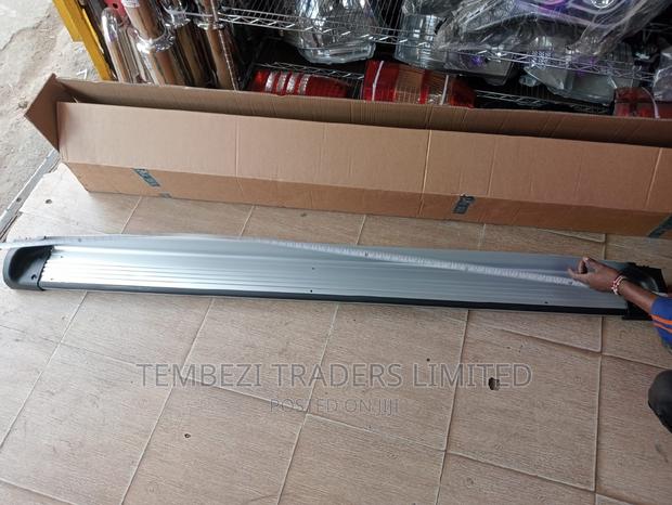 Original Side Step Toyota Hilux Vigo Flat