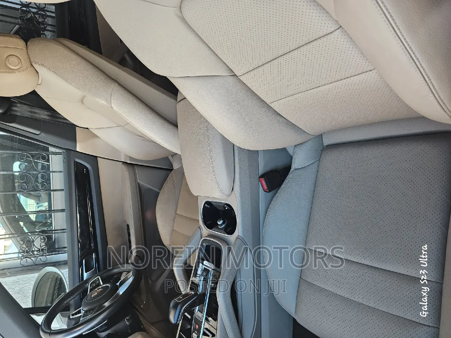Porsche Cayenne 2019 Pearl
