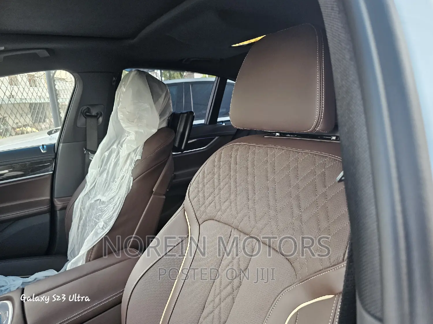 BMW 7 Series 2018 Off white