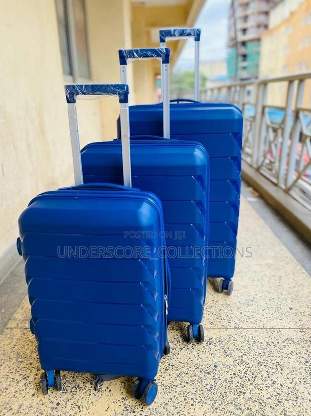 Executive 3 in 1 Unbreakable Suitcases - thumbnail 2