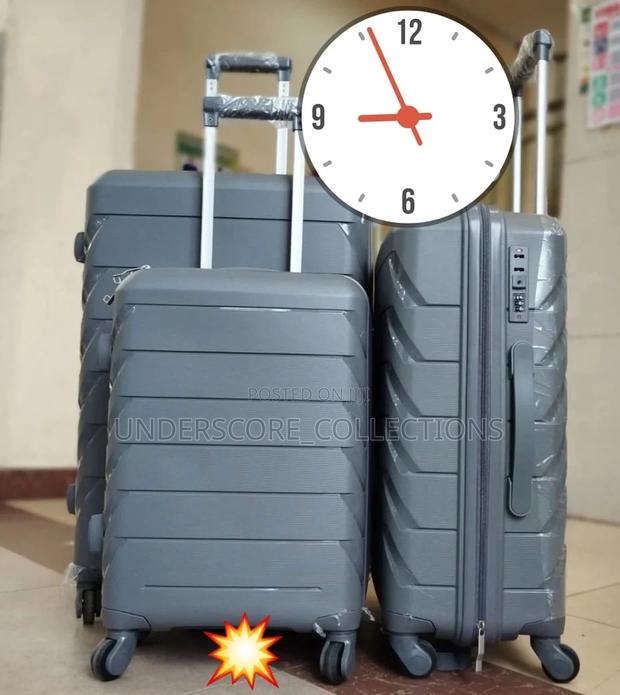 Executive 3 in 1 Unbreakable Suitcases - thumbnail 3