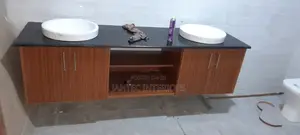Kitchen Cabinets Installing M