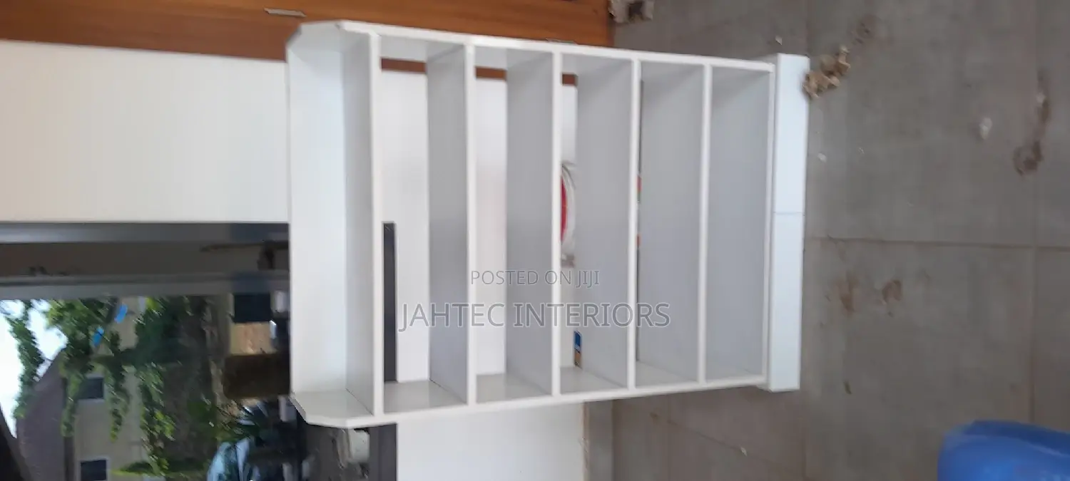 Kitchen Cabinets Installing M