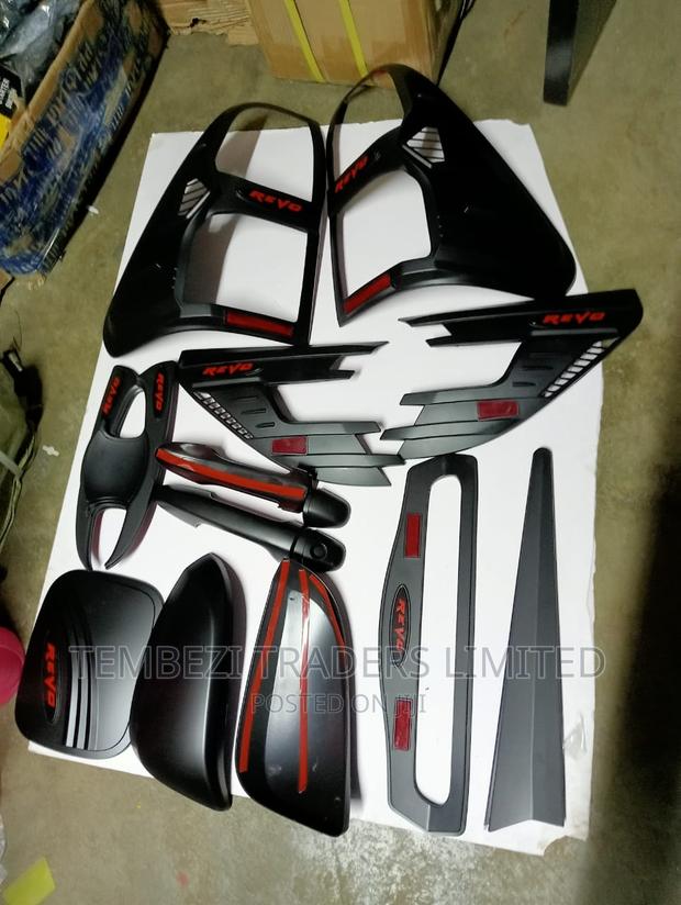 Black Chrome Kit Hilux Revo New Shape