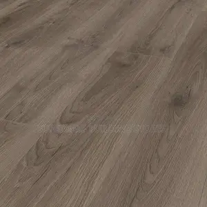 Laminate Flooring-8mm