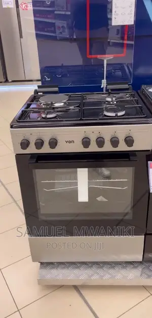 Von Hotpoint Cooker 60 X 55 3gas + 1hotplate Electric Oven