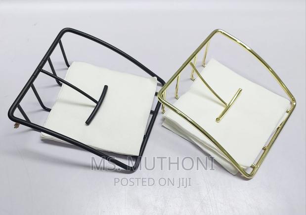 Simple Square Shape Metallic Serviet Holder Gold/Black - main view