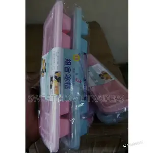 Silicon Ice Cube Maker With Top Cover