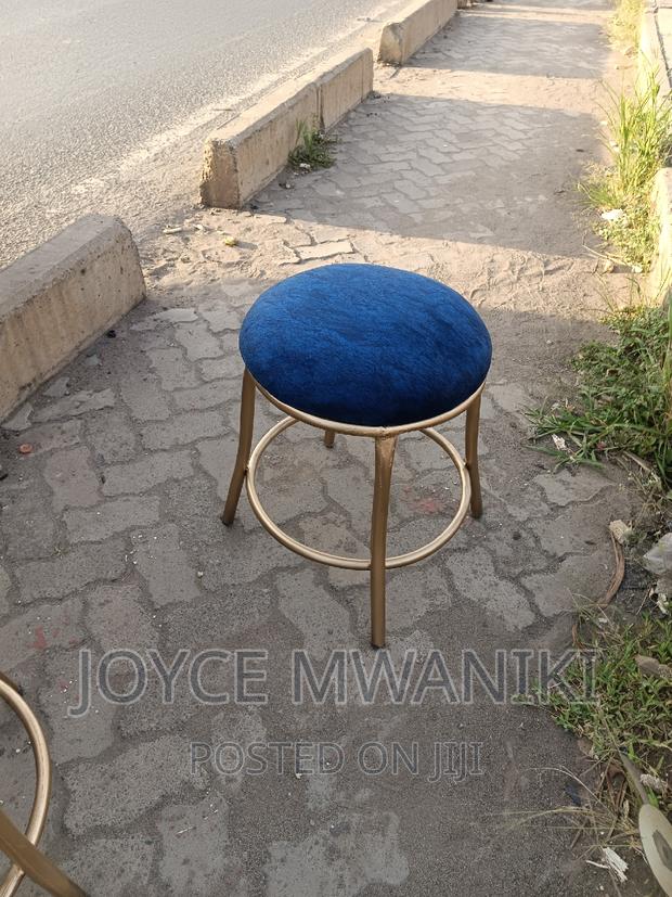 Salon Puff, Royal Blue. - main view